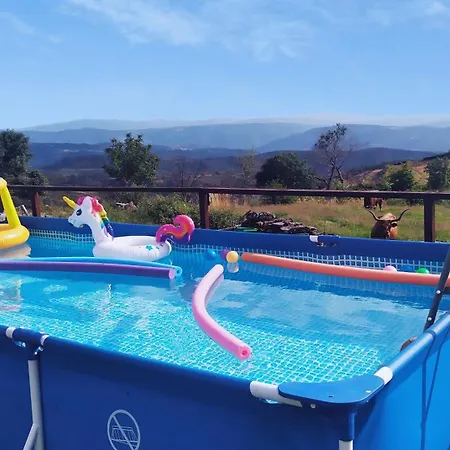 O Busto Aldea Rural * A Pobra do Brollon