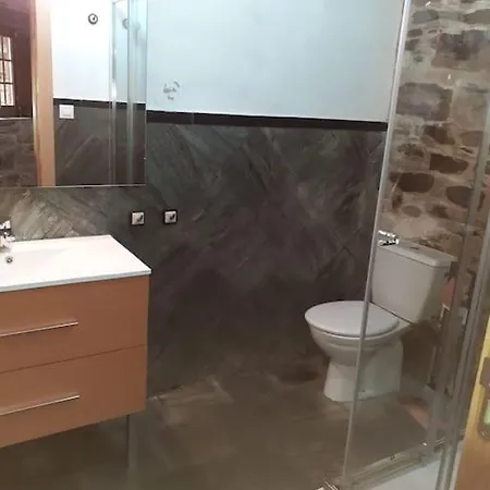 O Busto Aldea Rural * A Pobra do Brollon