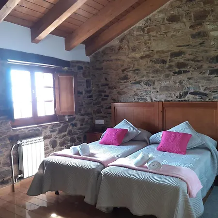O Busto Aldea Rural Chalet A Pobra do Brollon