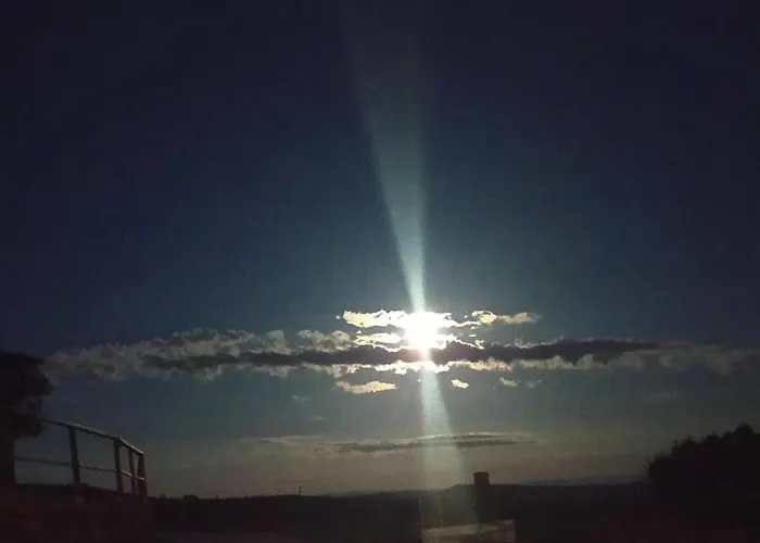 O Busto Aldea Rural A Pobra do Brollon