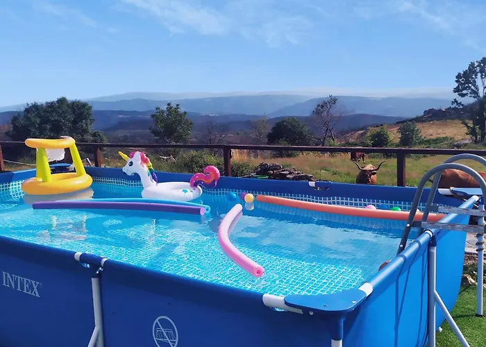 O Busto Aldea Rural * A Pobra do Brollon