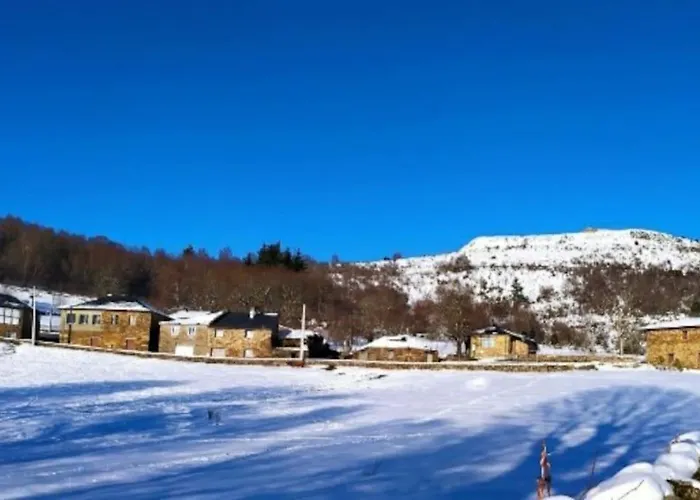 O Busto Aldea Rural * A Pobra do Brollon