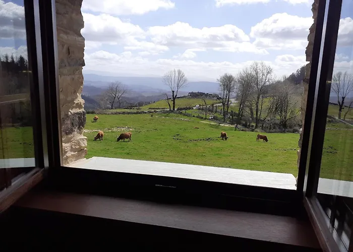 Alpstuga O Busto Aldea Rural A Pobra do Brollon